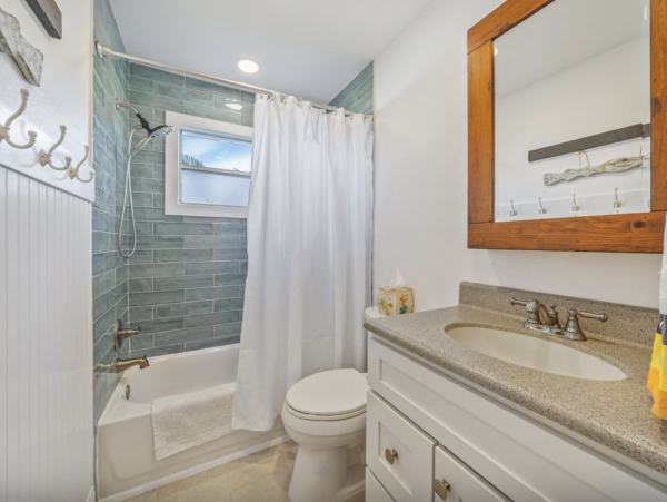 Anna Maria 4 Bedroom Pool House Walk to Beach